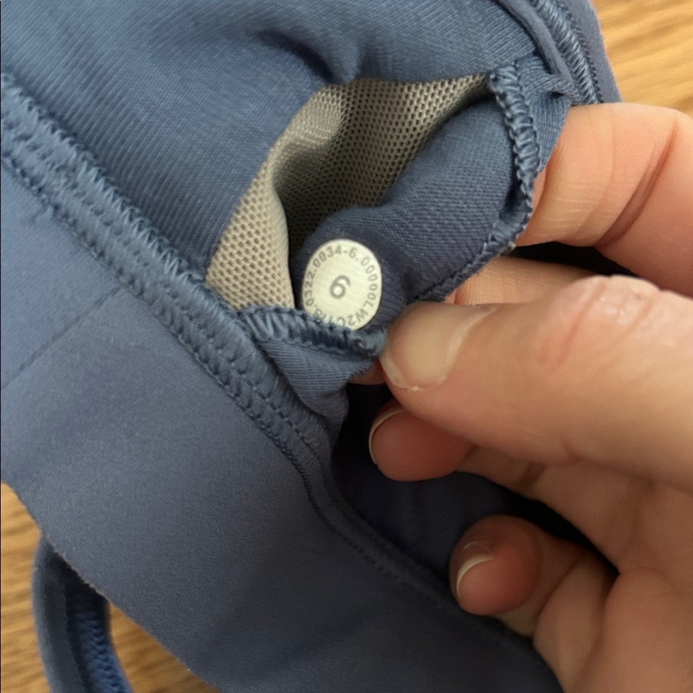 lululemon athletica Dusty Blue Strappy Sports Bra - Picture 3 of 3